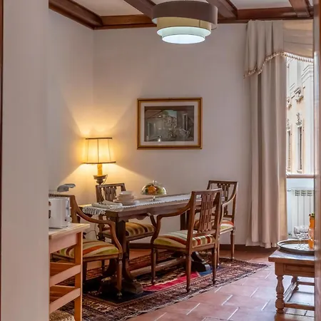 Centro Storico Luxury - Piazza Di Spagna Διαμέρισμα Ρώμη