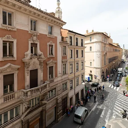 Chilling' Piazza Di Spagna アパート ローマ